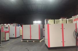 分布式單螺桿式空壓機站，全自動化無人管理-[廣西意朗]