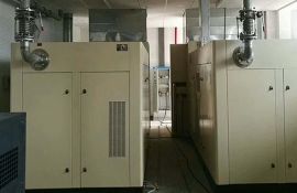 專家解析：醫(yī)用無油空壓機(jī)的優(yōu)勢特點(diǎn)有哪些？-[廣西意朗]