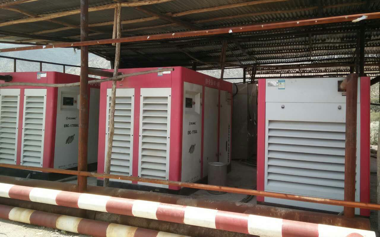 雙級(jí)變頻空壓機(jī)