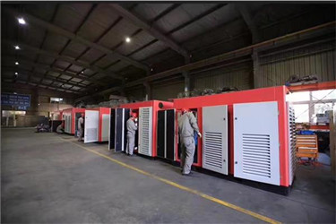 低噪聲無油空壓機(jī)